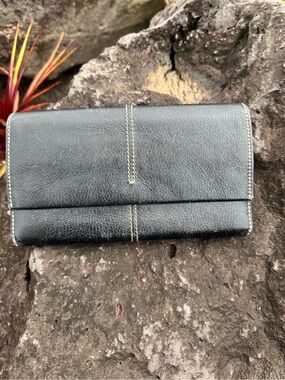 Tod’s Vintage Black Leather Continental Wallet Contrast Stitch Made in Italy
